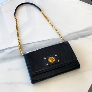 Marc Jacobs Wallet on chain
